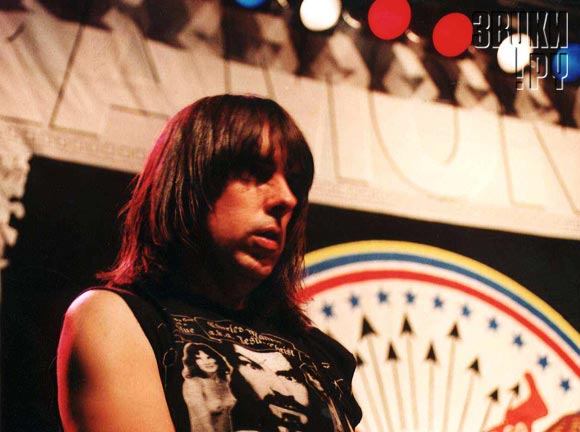 Johnny Ramone - 3