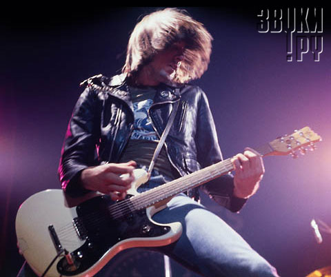 Johnny Ramone - 5