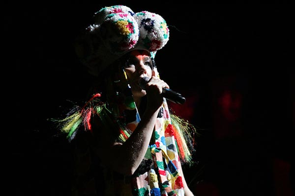 Bjork на Coachella Festival - photo from LA Times