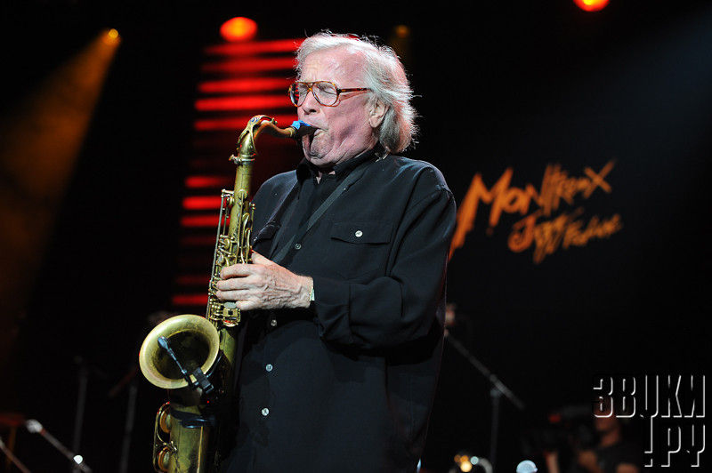 Montreux Jazz Festival 2010. Pepe Lienhard and his Swiss Army Big Band