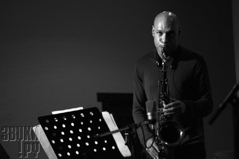 Joshua Redman Trio