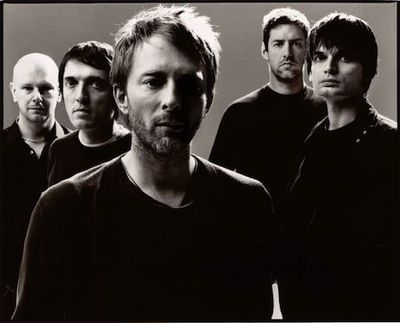 RADIOHEAD: Бас-гитарист Radiohead Колин Гринвуд анонсировал фотокнигу со своими снимками закулисной жизни группы с 2003 по 2016 год