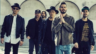 LINKIN PARK: Linkin Park анонсировал альбом лучших хитов "Papercuts" и представил ранее не издававшуюся песню "Friendly Fire"