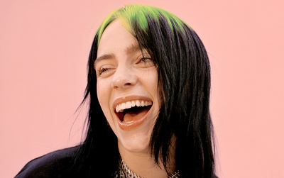 Billie EILISH: Чтобы побить собственный рекорд в Instagram, Билли Айлиш показала сиськи