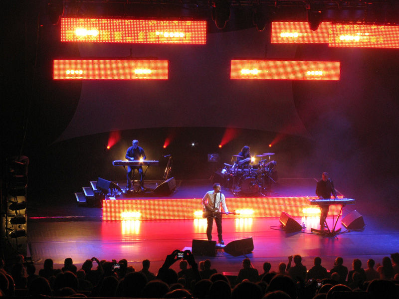 OMD @ Hammersmith Apollo 2010