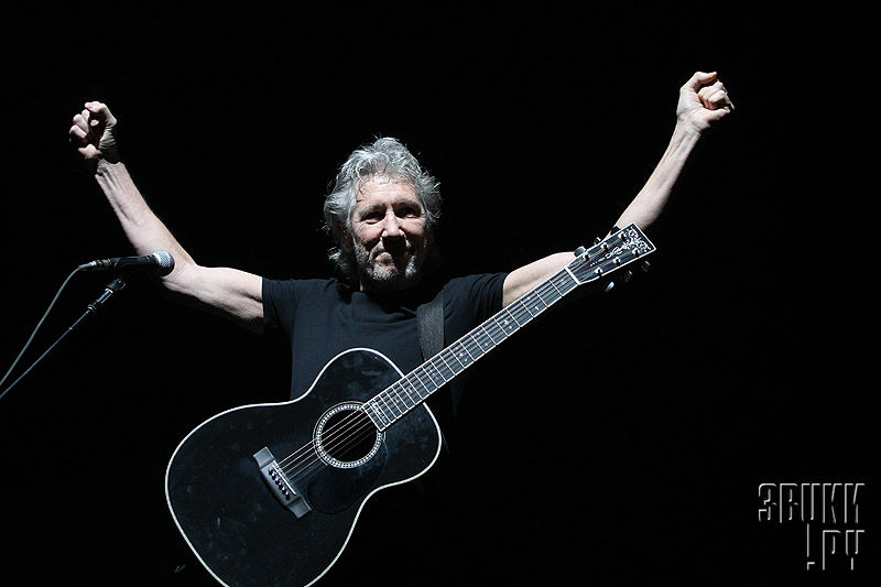 Roger Waters with WALL tour