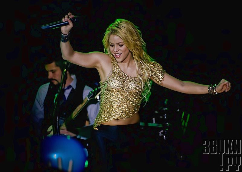 Концерт Шакиры в Москве 2022. Shakira 2022 Dancing with myself. Shakira в Ашхабад. Dancing with myself
