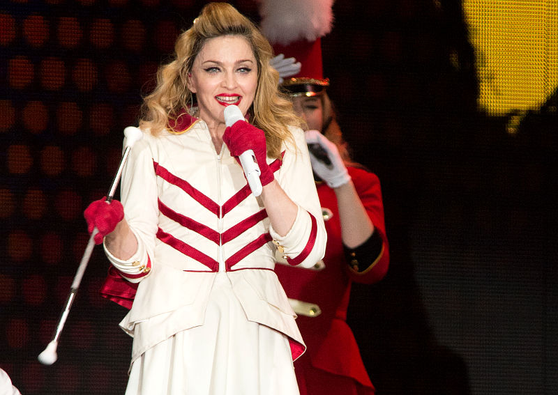 Madonna, M.D.N.A. tour, СК Олимпийский