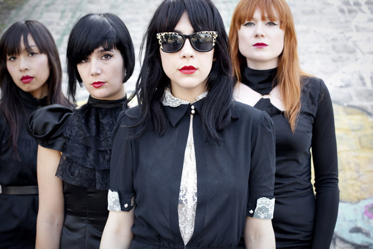 Dum Dum Girls