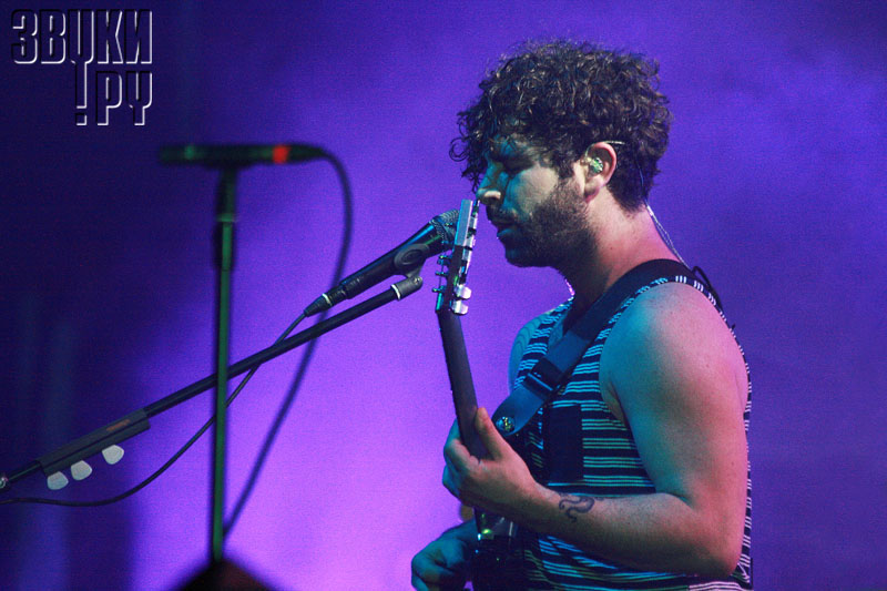 Foals @ Stadium Live