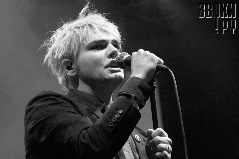 Gerard Way @ Yotaspace