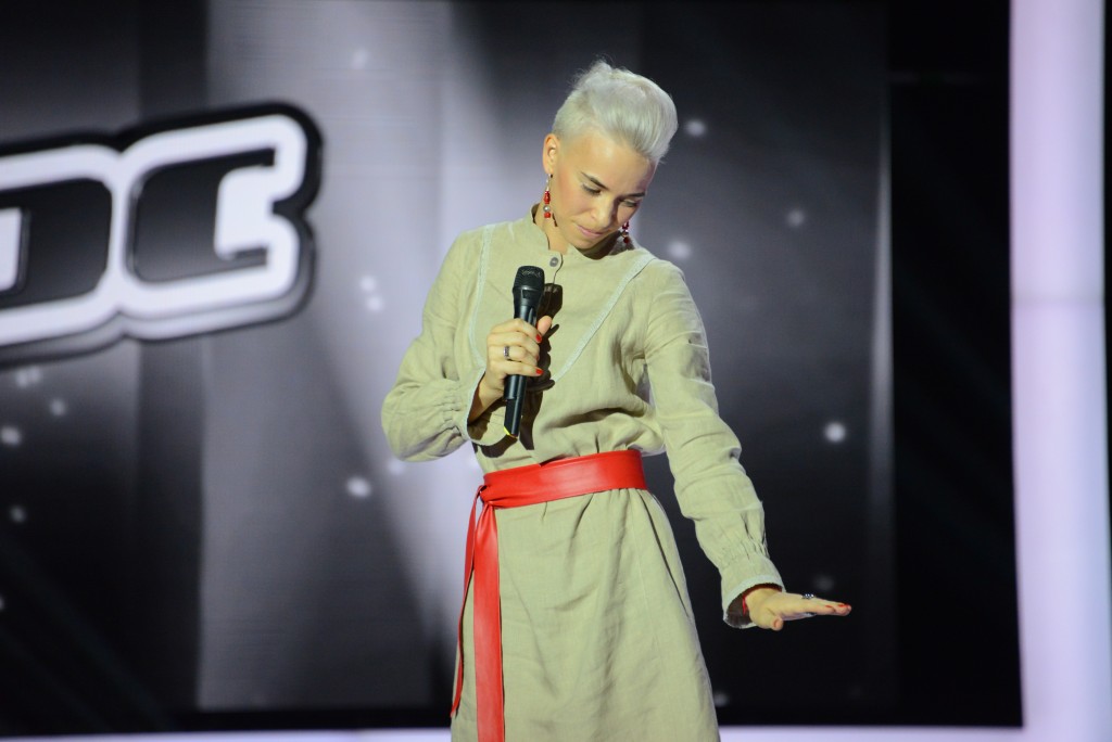 варвара визбор внучка юрия визбора. варвара визбор прическа. варвара визбор с длинными волосами. варвара визбор слепые прослушивания. голос визбор зима.