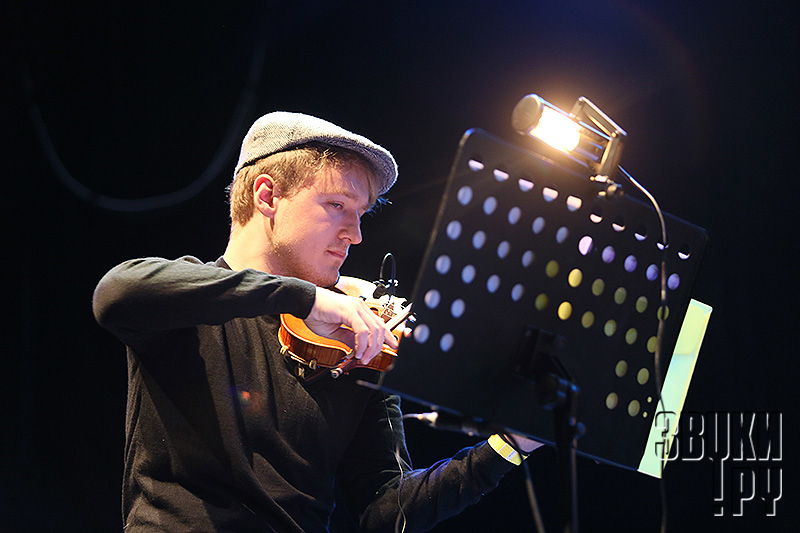 Jonny GREENWOOD and London Contemporary Orchestra