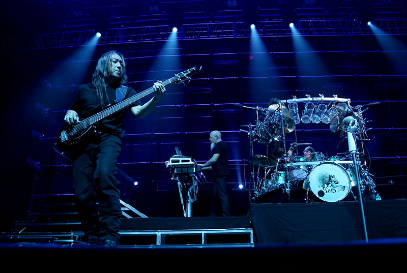 DREAM THEATER