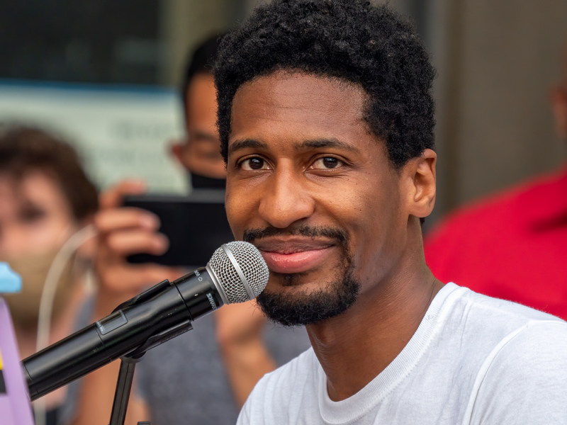 Jon Batiste in Brooklin 2020