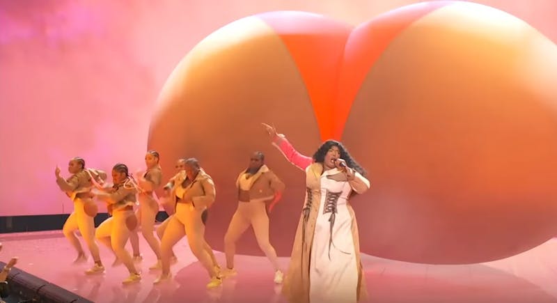 Lizzo VMA butt